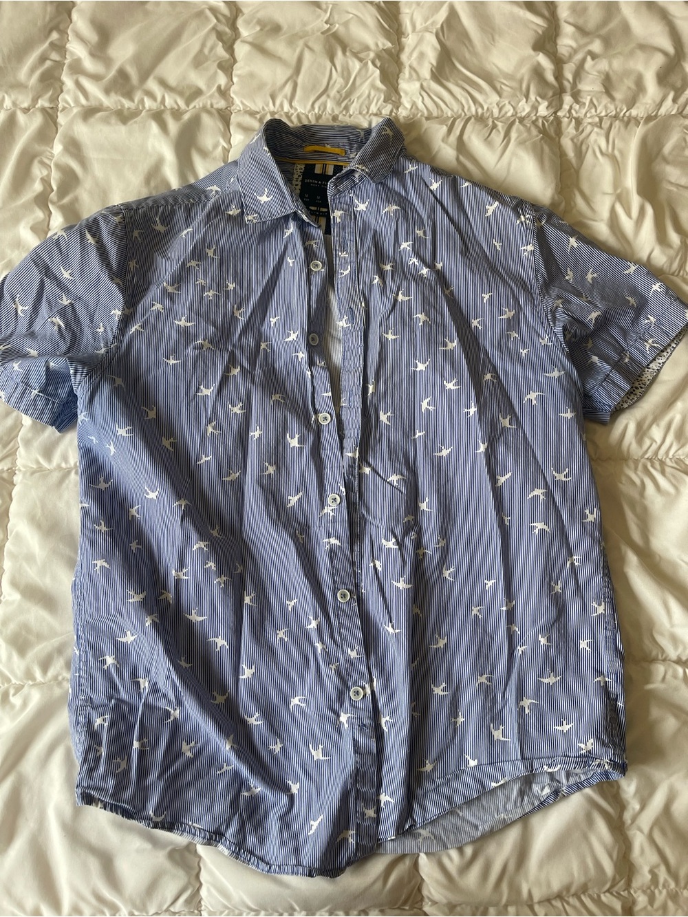 Denim & Flower Short-Sleeve Button-Down Shirt in Blue with White Bird Print